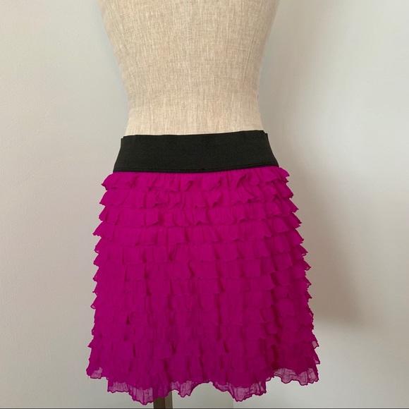 NWOT Free People magenta mini ruffle skirt - Picture 3 of 7